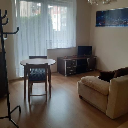 Sloneczny Apartament Z Malym Ogrodkiem 베예로보 외부 사진